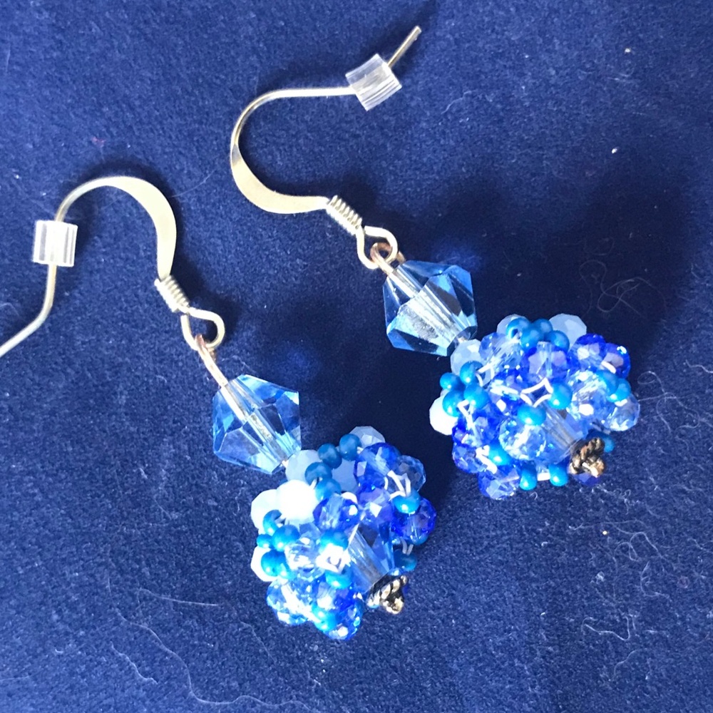 Earrings blue Swarovski Crystals w/ss wires